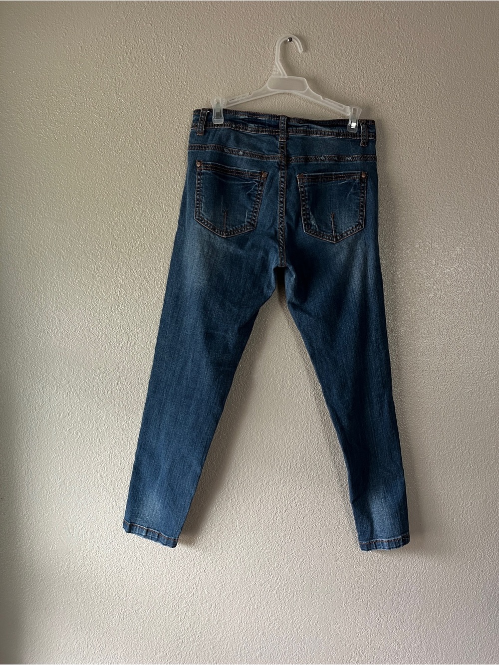 V Cristina Dark Blue Skinny Jeans with Floral Embroidery - Picture 6 of 7